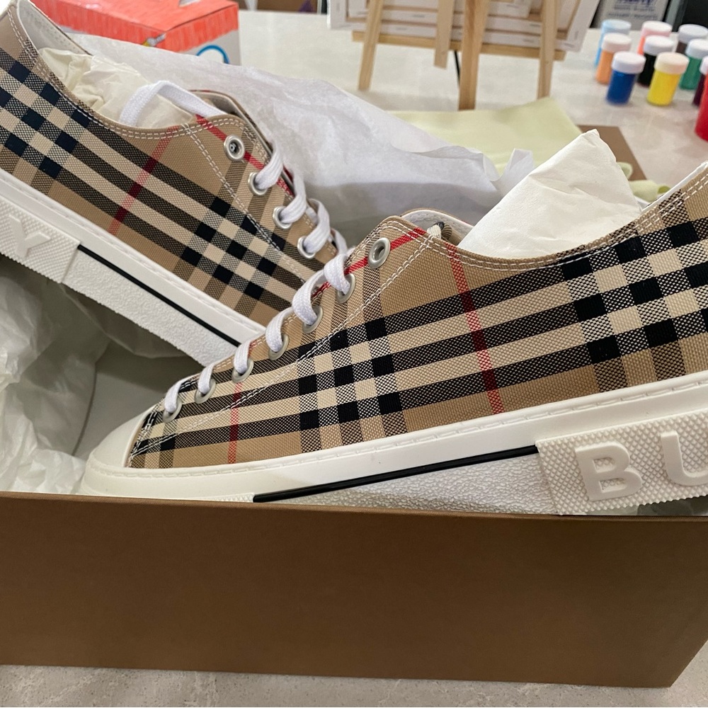 Vintage Check Cotton Burberry Sneakers - Picture 5 of 9